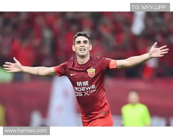 足球巨星精彩射门瞬间高清头像图片展现绝佳技艺与风采